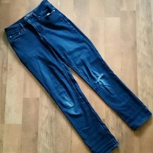 Levi's Bold Curve Dark Wash Blue Jeans size 25‎